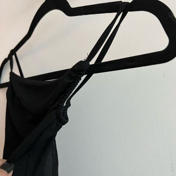 Urban Outfitters Out From Under Square Neck Bodysuit W Spaghetti Straps - Small - Picture 4 of 8